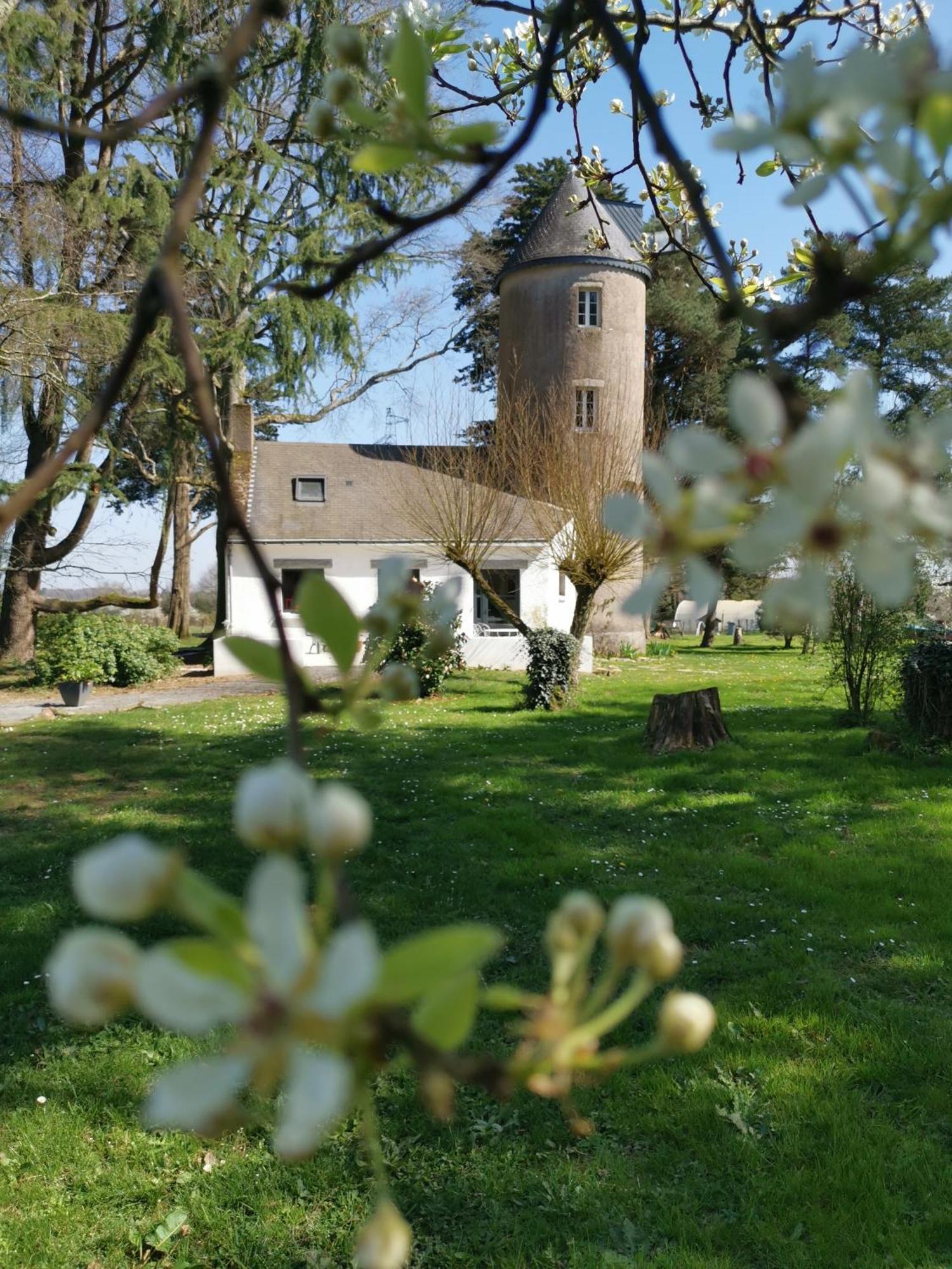 Le Moulin De La Retardiere Orvault Kültér fotó